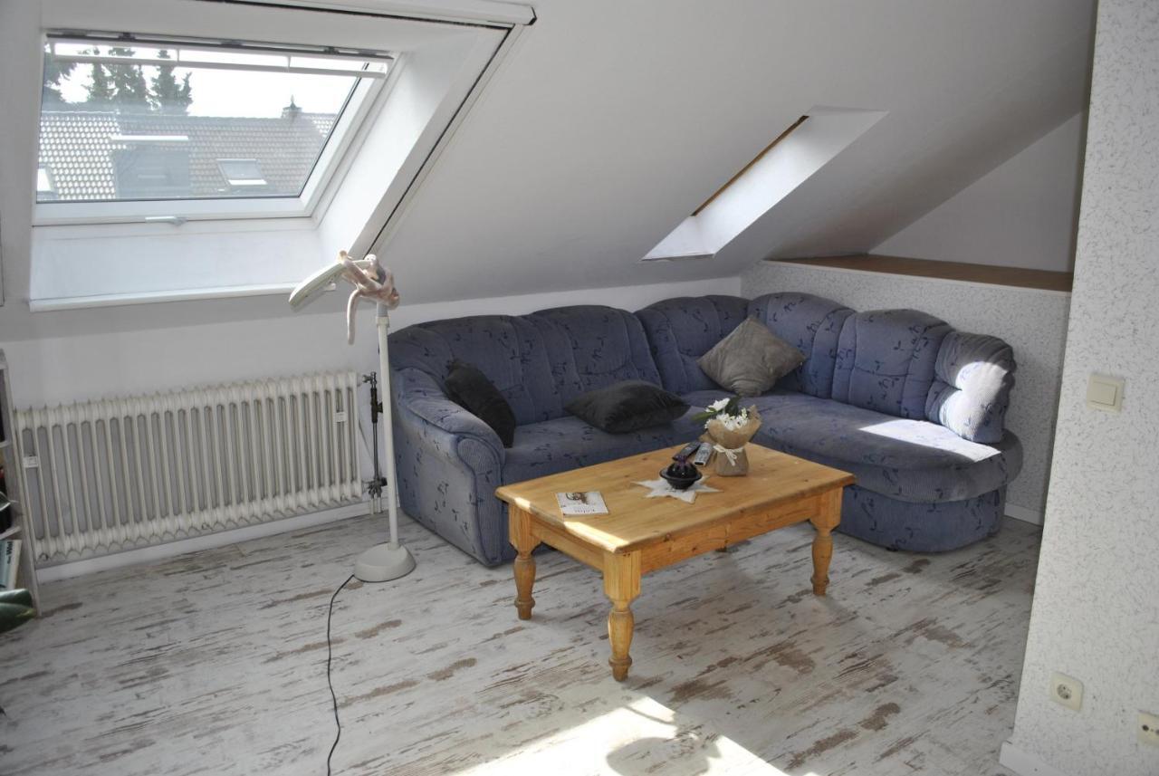 Gemuetliche Zimmer Im Einfamilienhaus Cologne Exterior photo
